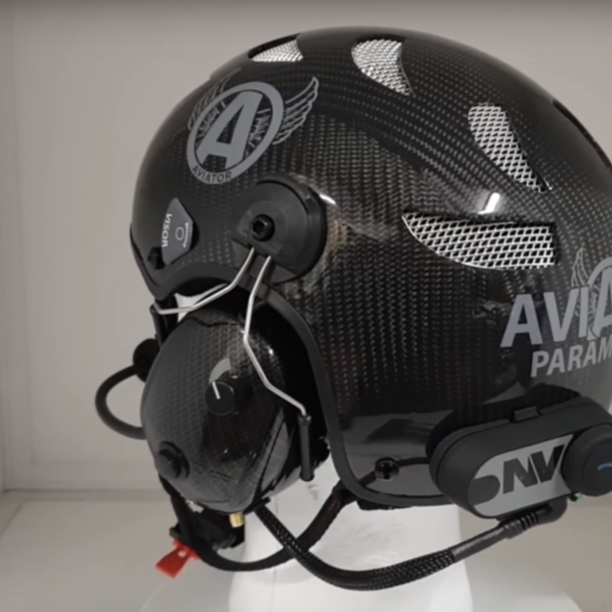 Aviator Helmets Powered by NVolo Deluxe Version