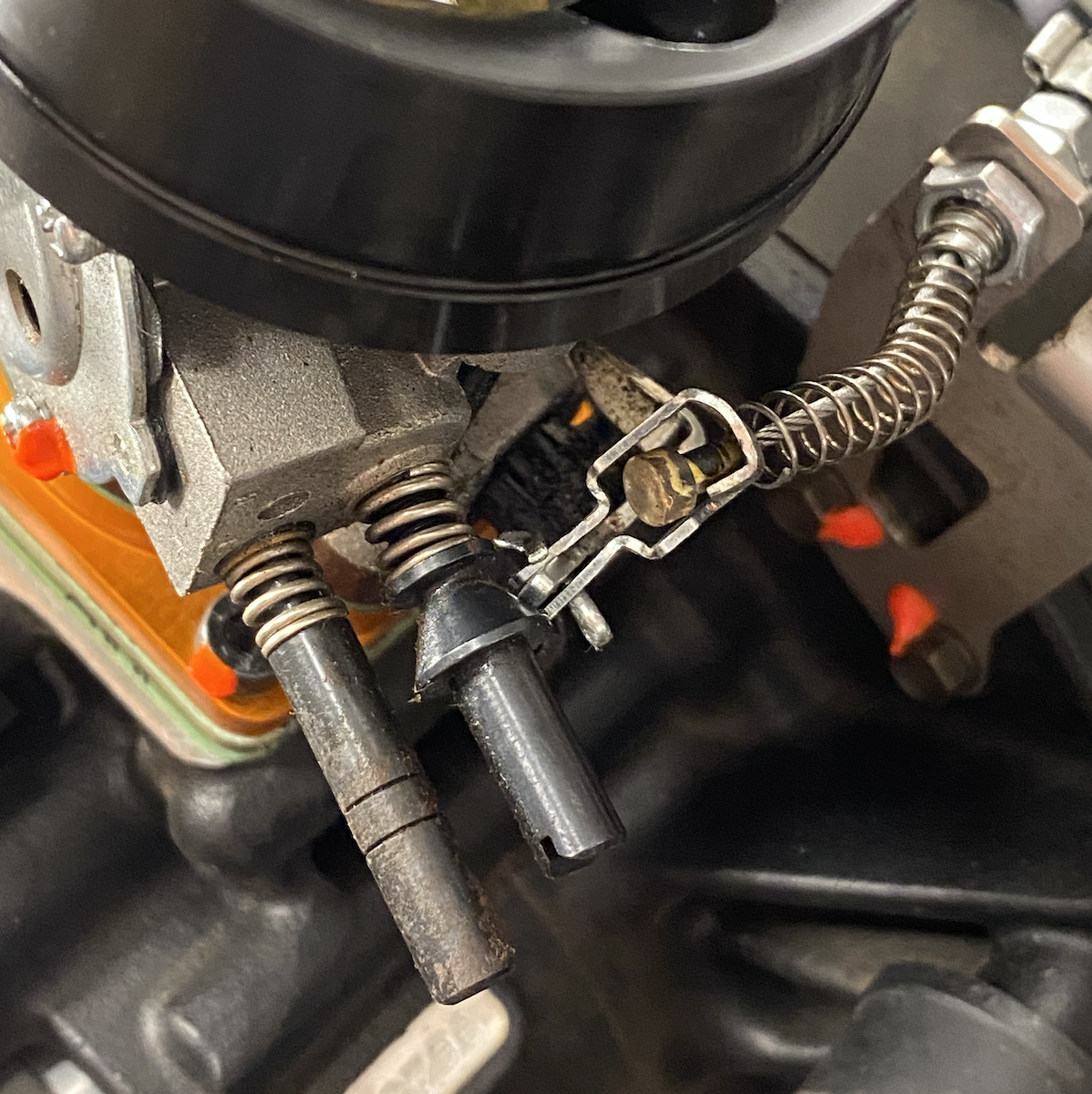 Carburetor Clip for Throttle Attachment